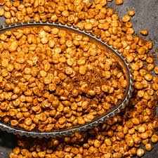 Crispy Chana Dal Nimko – Spicy Roasted Snack | Nutvera